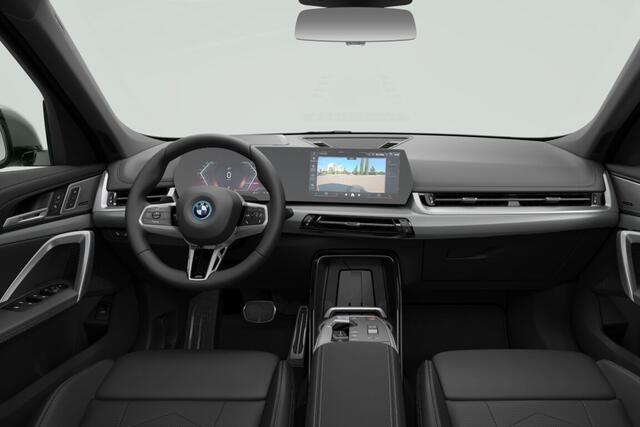 BMW iX1 eDrive20 M Sport Edition | M Sport Pro | Innovation Pack | Comfort Pack | Travel Pack | Trekhaak