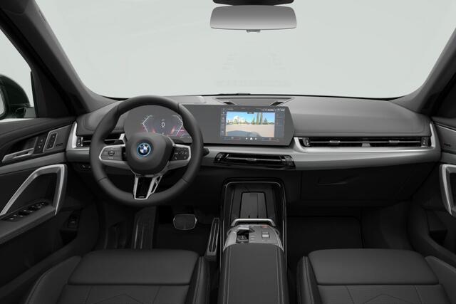 BMW iX1 eDrive20 M Sport Edition | M Sport Pro | Innovation Pack | Comfort Pack | Travel Pack | Trekhaak