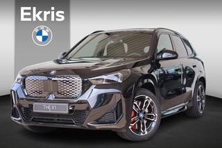 bmw-ix1-edrive20-67-kwh-m-sport-edi