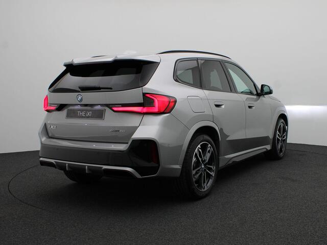 BMW iX1 eDrive20 | M Sport Edition | M Sportpakket Pro | Equipment Pack Pro | Comfort Pack | Travel Pack