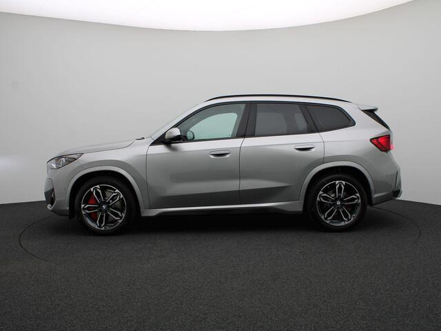 BMW iX1 eDrive20 | M Sport Edition | M Sportpakket Pro | Equipment Pack Pro | Comfort Pack | Travel Pack