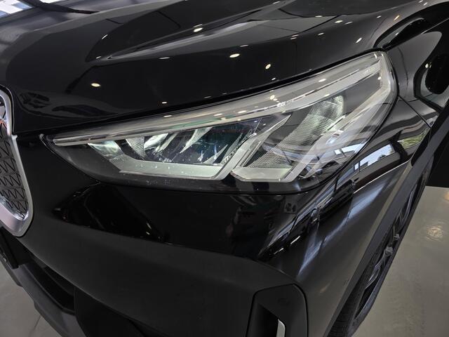 BMW iX1 xDrive30 67 kWh |Carplay|Camera|