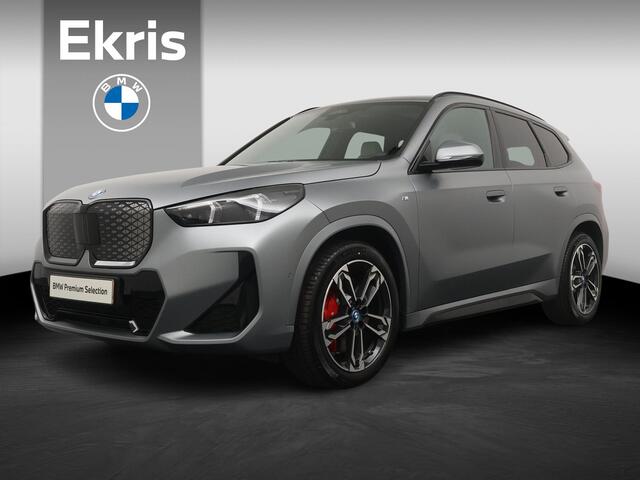 BMW iX1 eDrive20 | M Sportpakket Pro | Premium Pack | Travel Pack