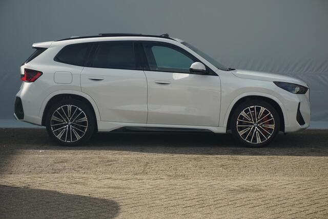 BMW iX1 eDrive20 67 kWh M Sport Edition