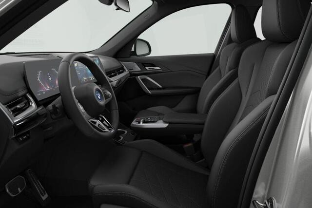 BMW iX1 xDrive30 67 kWh