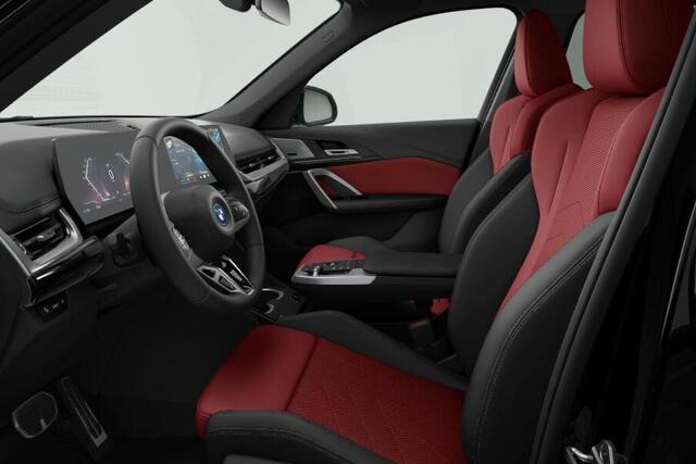 BMW iX1 xDrive30 67 kWh