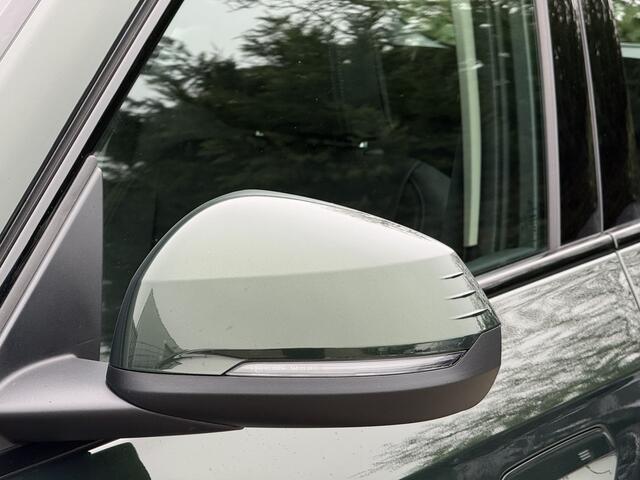 BMW iX1 eDrive20 | Camera | Comfort Access | 18''