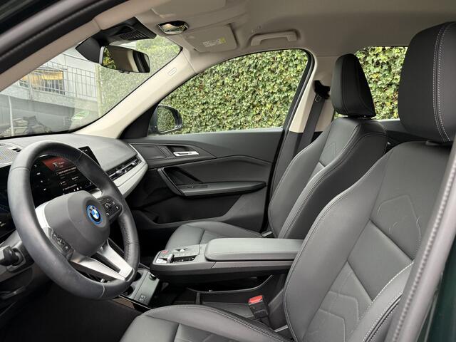 BMW iX1 eDrive20 | Camera | Comfort Access | 18''