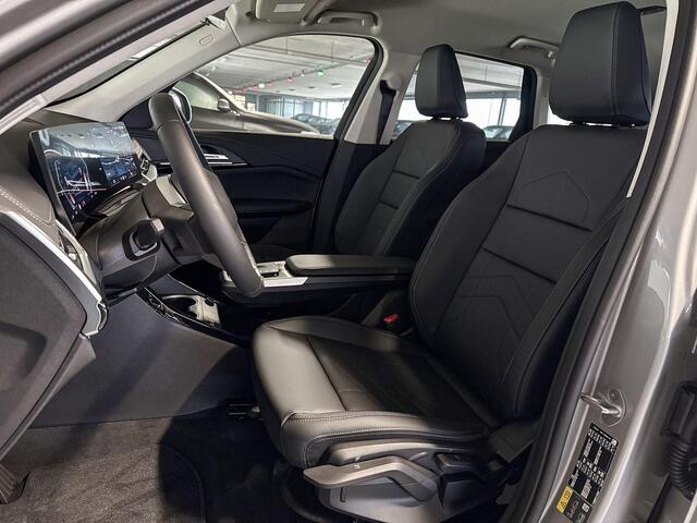 BMW iX1 eDrive20 Pure Edition 67 kWh | xLine | Premium Pack | Trekhaak