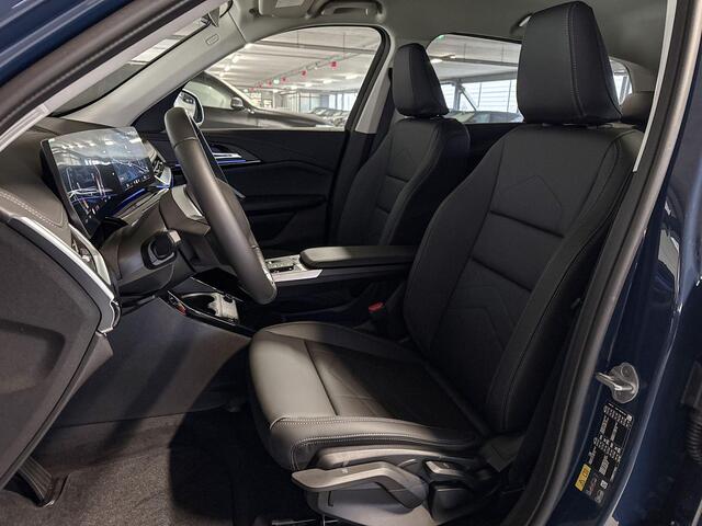 BMW iX1 eDrive20 Pure Edition 67 kWh | xLine | Premium Pack | Trekhaak