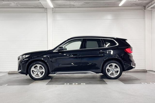 BMW iX1 eDrive20 | Pure Edition | xLine | Premium Pack | Adaptive Led | Comfort Access