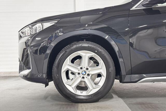 BMW iX1 eDrive20 | Pure Edition | xLine | Premium Pack | Adaptive Led | Comfort Access