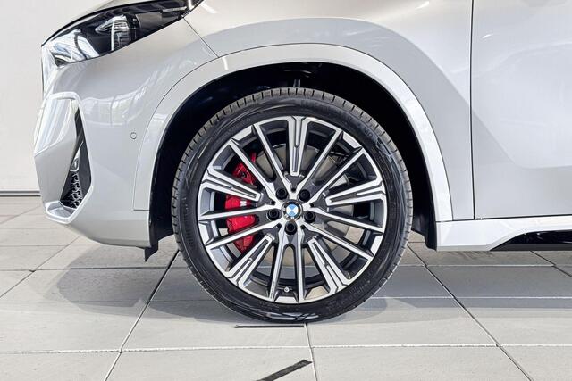 BMW iX1 eDrive20 Innovation Pack M Sport Edition