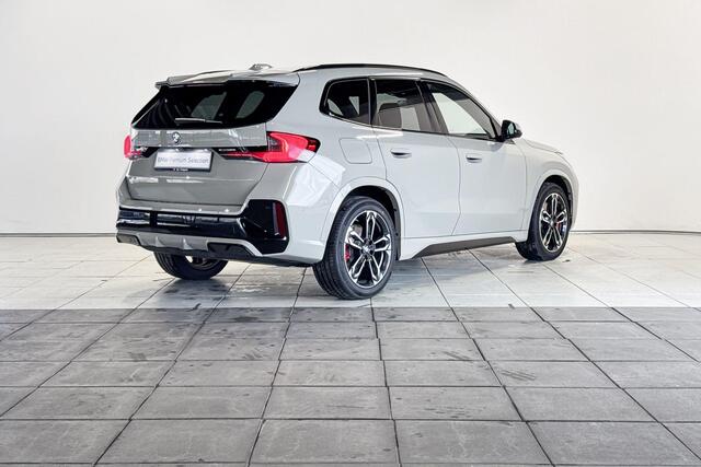 BMW iX1 eDrive20 M Sport Edition Special Request - Beschikbaar vanaf: April 2026