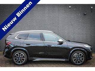 bmw-ix1-xdrive30-67-kwh-net-binnen-