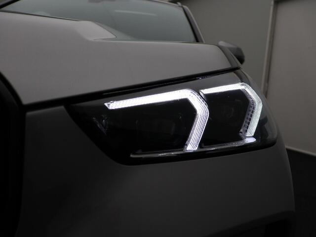 BMW iX1 xDrive30 M Sportpakket | Premium Pack | Comfort Pack | Travel Pack | Comfort Access | Harman Kardon | 19''