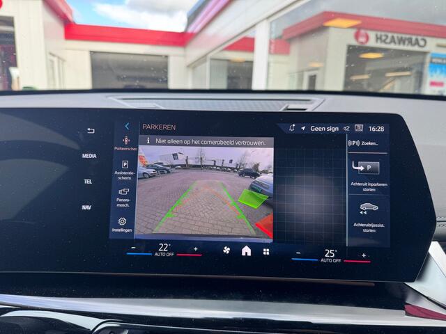 BMW iX1 eDrive20 67 kWh X-line