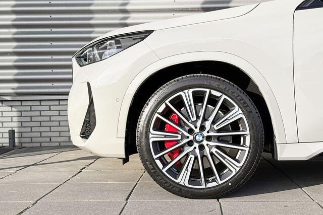 BMW iX1 eDrive20 67 kWh M Sport Edition