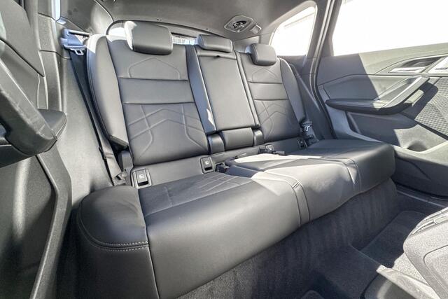 BMW iX1 xDrive30 | 67 kWh | M Sport | Panoramadak | Trekhaak