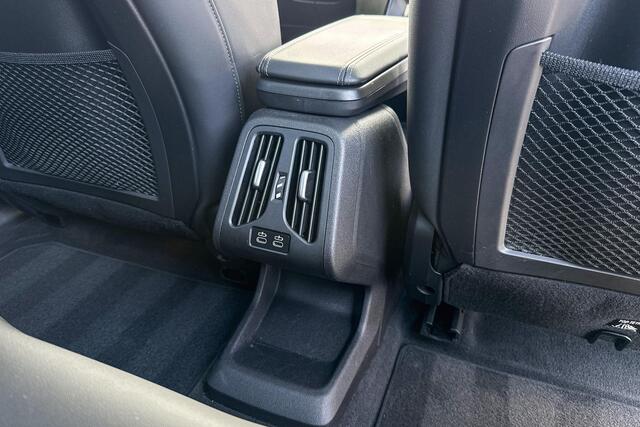 BMW iX1 xDrive30 | 67 kWh | M Sport | Panoramadak | Trekhaak