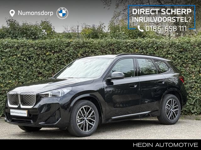 BMW iX1 eDrive20 | M-Sport | 18" | Camera | Comfort Acces | Draadloos laden | Sportstoel | Stoelverw.