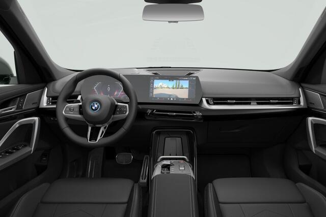 BMW iX1 eDrive20 67 kWh M Sport Edition | M Sportpakket Pro | Innovation Pack | Travel Pack | Trekhaak