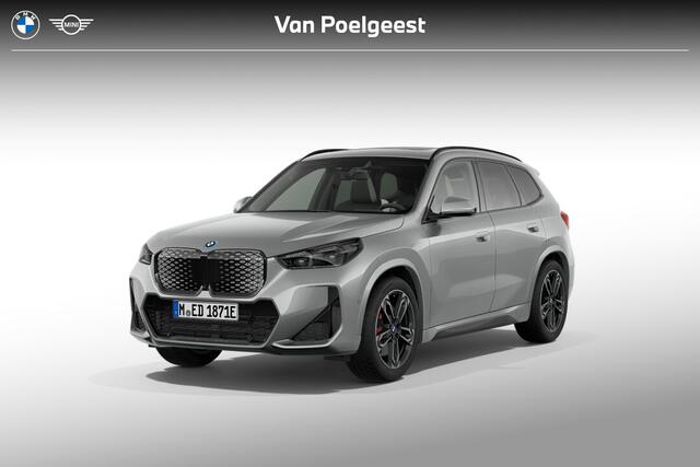 BMW iX1 eDrive20 67 kWh M Sport Edition | M Sportpakket Pro | Innovation Pack | Travel Pack | Trekhaak