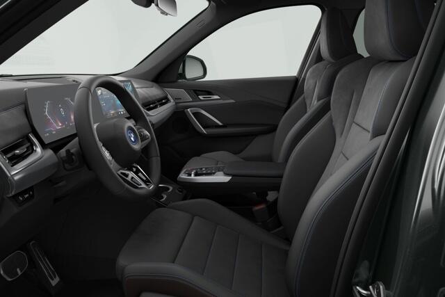 BMW iX1 eDrive20 67 kWh M Sport Edition | M Sportpakket Pro | Premium Pack | Travel Pack