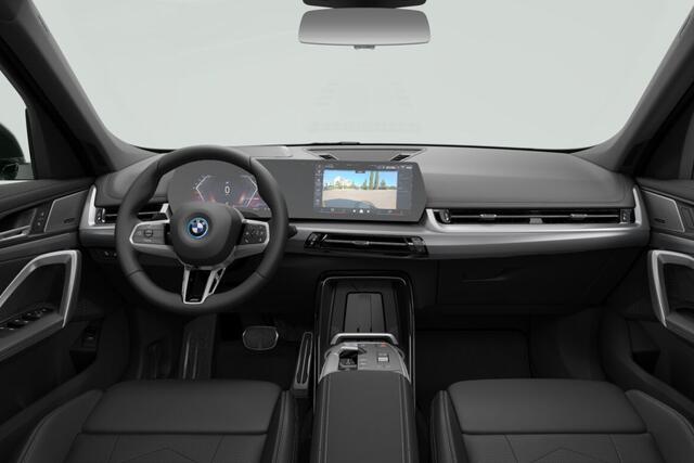 BMW iX1 eDrive20 67 kWh M Sport Edition | M Sportpakket Pro | Innovation Pack | Travel Pack | Trekhaak