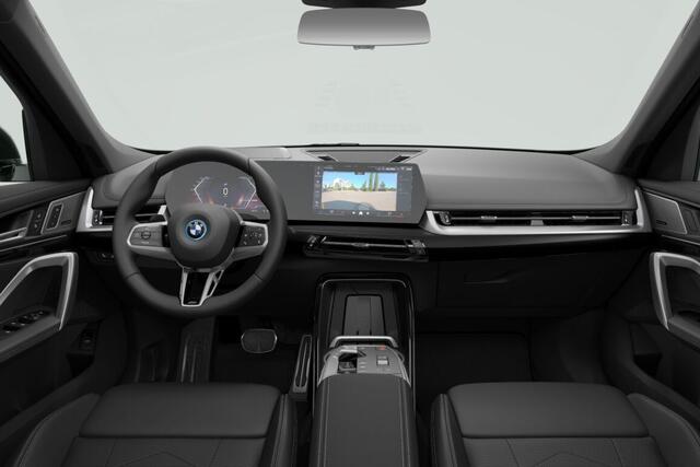 BMW iX1 eDrive20 67 kWh M Sport Edition | M Sportpakket Pro | Innovation Pack | Comfort Pack | Travel Pack | Trekhaak