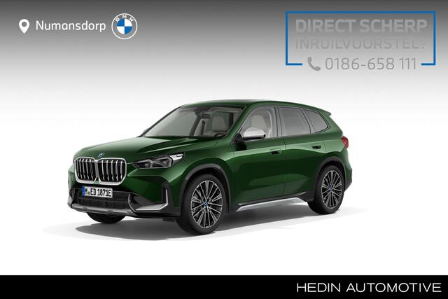 BMW iX1 xDrive30 | xLine | 20'' | Panorama | Stuur + Stoelverw. | Comfort Access | Elek. verst. stoel. | Harman/Kardon | Head-Up