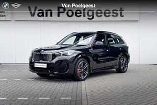 bmw-ix1-edrive20-67-kwh--m-sport-