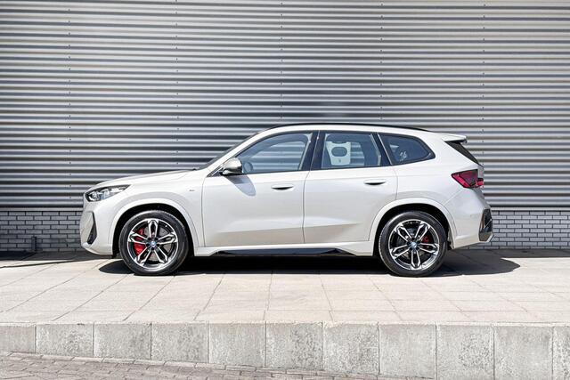 BMW iX1 eDrive20 67 kWh