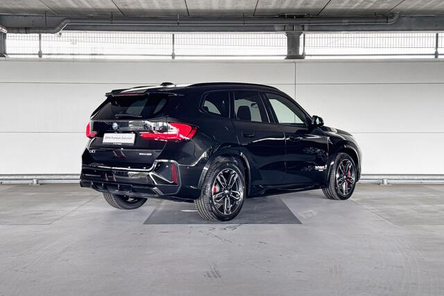 BMW iX1 eDrive20 67 kWh M Sport Edition | M Sportpakket Pro | Innovation Pack | Travel Pack | Trekhaak | Huisselectie