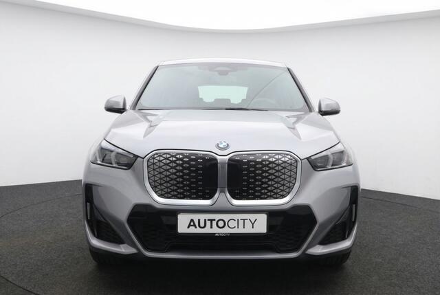 BMW iX1 20 eDrive M Sport l Full Led l Navi l Camera