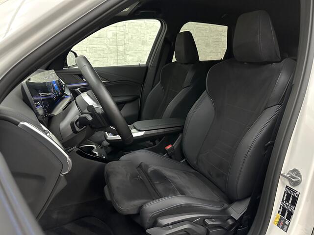 BMW iX1 30 313pk X-Drive M-Sport Performance | Adaptief Led | Sportstoelen | Keyless | Adaptieve Cruise en Struurwielverw. voorbereid | Antraciet Hemel | Carplay | Sfeerverlichting | 1200kg Trekgewicht | Camera | Bovag Garantie.