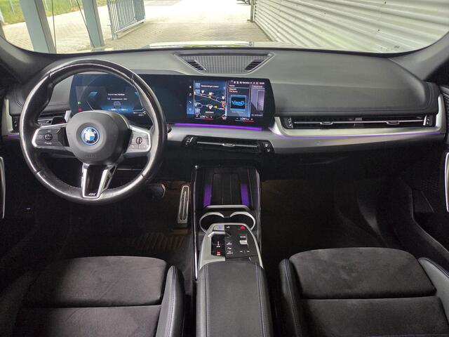BMW iX1 xDrive30 Launch Edition 67 kWh