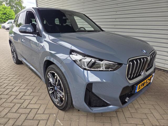 BMW iX1 xDrive30 Launch Edition 67 kWh