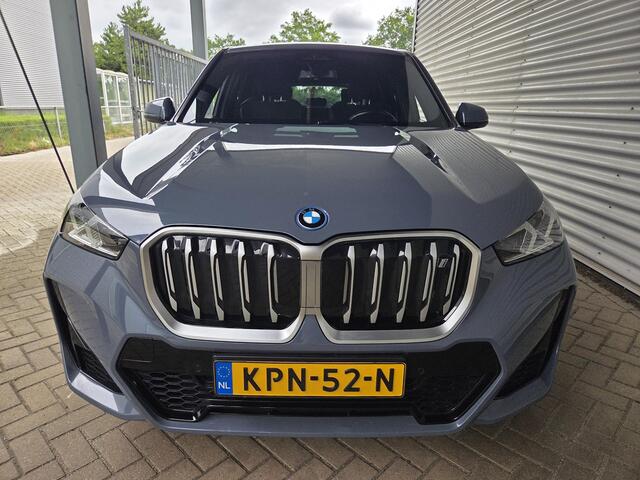 BMW iX1 xDrive30 Launch Edition 67 kWh