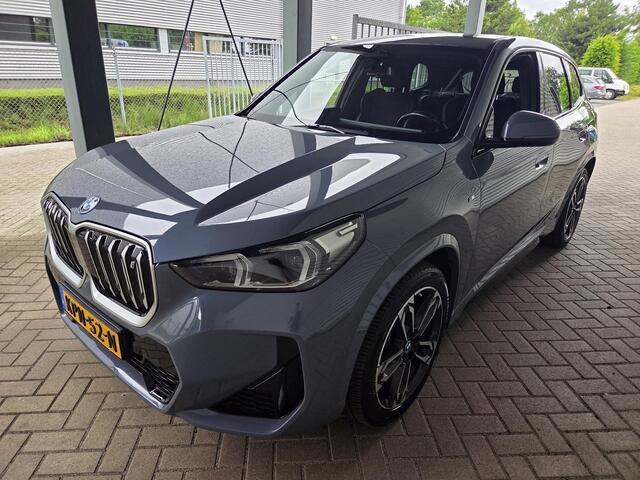 BMW iX1 xDrive30 Launch Edition 67 kWh