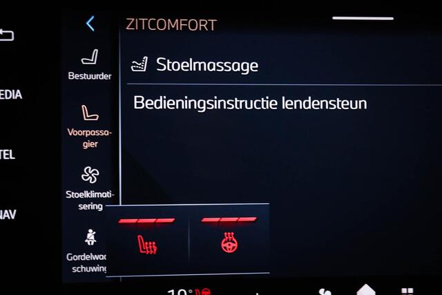BMW iX1 eDrive20 67 kWh | INNOVATION PACK | PANORAMADAK | HEAD UP | MASSAGE | STUURVERWARMING | 360 CAMERA | 19"