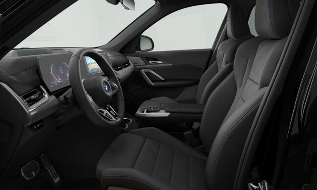 BMW iX1 xDrive30 67 kWh M Sport Edition Comfort Pack | Innovation Pack | Travel Pack |