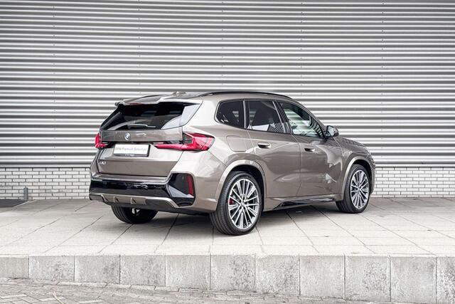 BMW iX1 eDrive20 67 kWh M Sport Edition