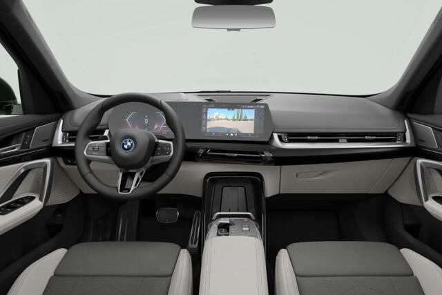 BMW iX1 eDrive20 67 kWh M Sport Edition | M Sportpakket Pro | Innovation Pack | Travel Pack | Trekhaak