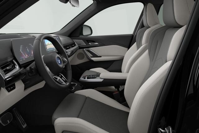 BMW iX1 eDrive20 67 kWh M Sport Edition | M Sportpakket Pro | Innovation Pack | Travel Pack | Trekhaak