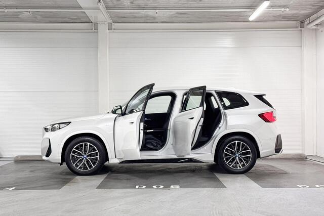BMW iX1 xDrive30 Launch Edition | Comfort Access | M-Sport | Driving Assistant Plus |