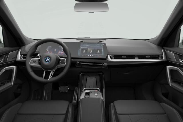 BMW iX1 xDrive30 67 kWh M Sport Edition | M Sportpakket Pro | Premium Pack | Travel Pack