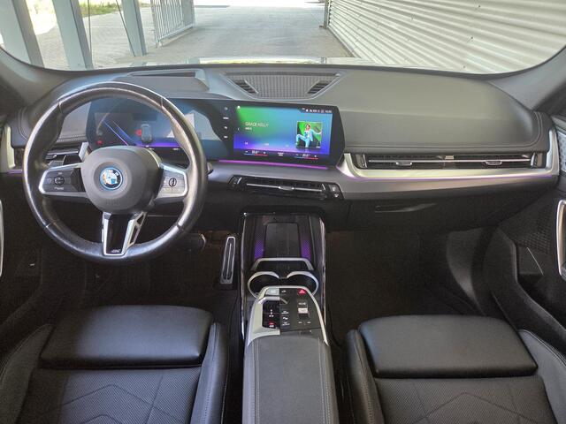 BMW iX1 xDrive30 Launch Edition 67 kWh