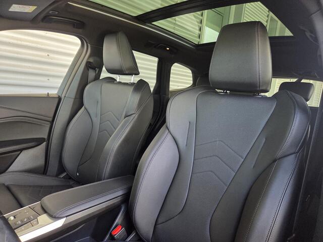 BMW iX1 xDrive30 Launch Edition 67 kWh