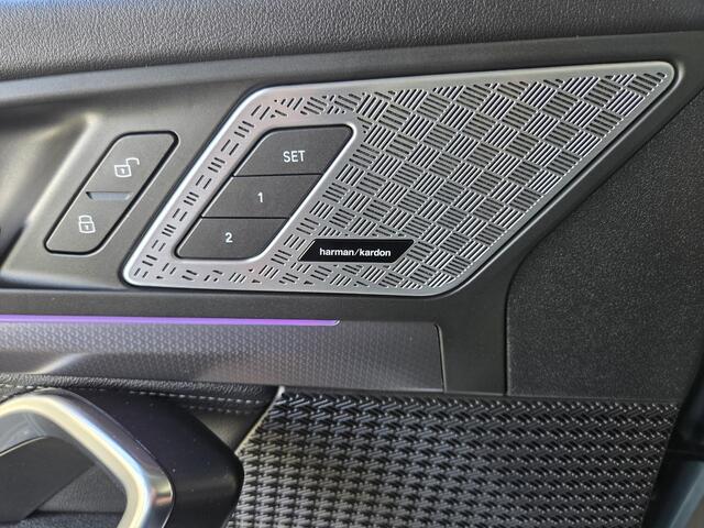 BMW iX1 xDrive30 Launch Edition 67 kWh